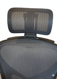 Herman Miller Aeron Remastered Size B with Headrest