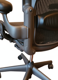Herman Miller Aeron Size B with Fixed Arms