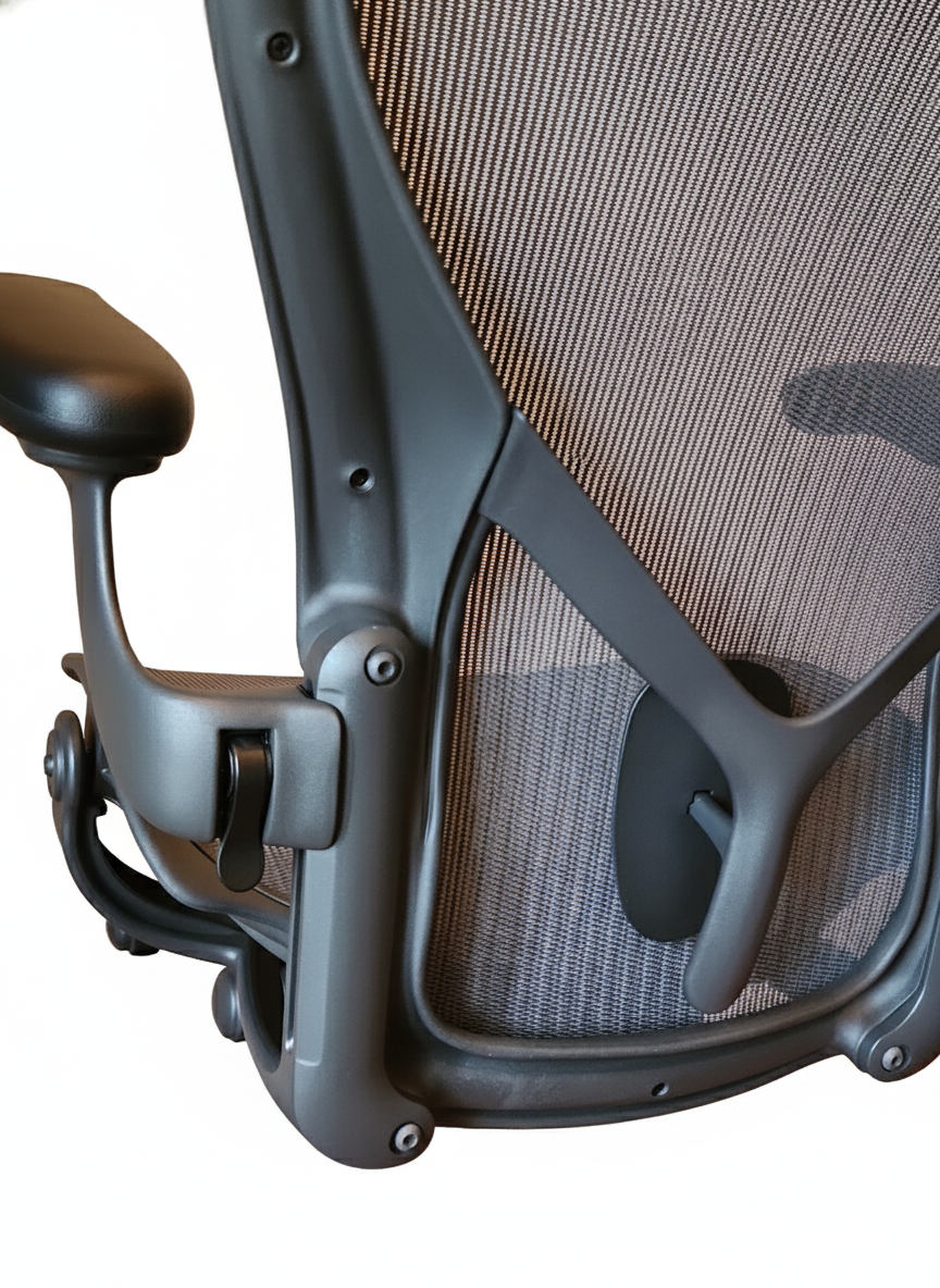 Herman Miller Aeron Remastered Size B