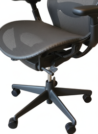 Herman Miller Mirra 2