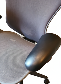 Herman Miller Mirra 2