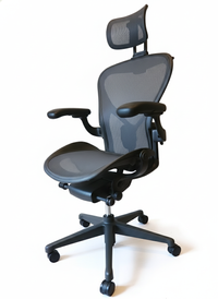 Herman Miller Aeron Remastered Size B with Headrest